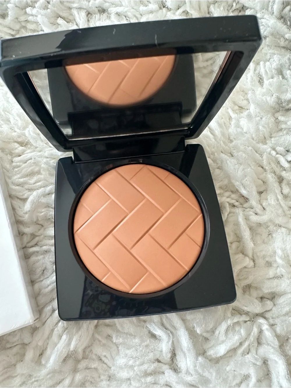 Bobbi brown Vitamin Enriched Pressed Setting Powder golden brown